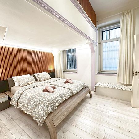 Yes, Yes! Lovely Apartment Good Amenities Budapest Center Exteriér fotografie