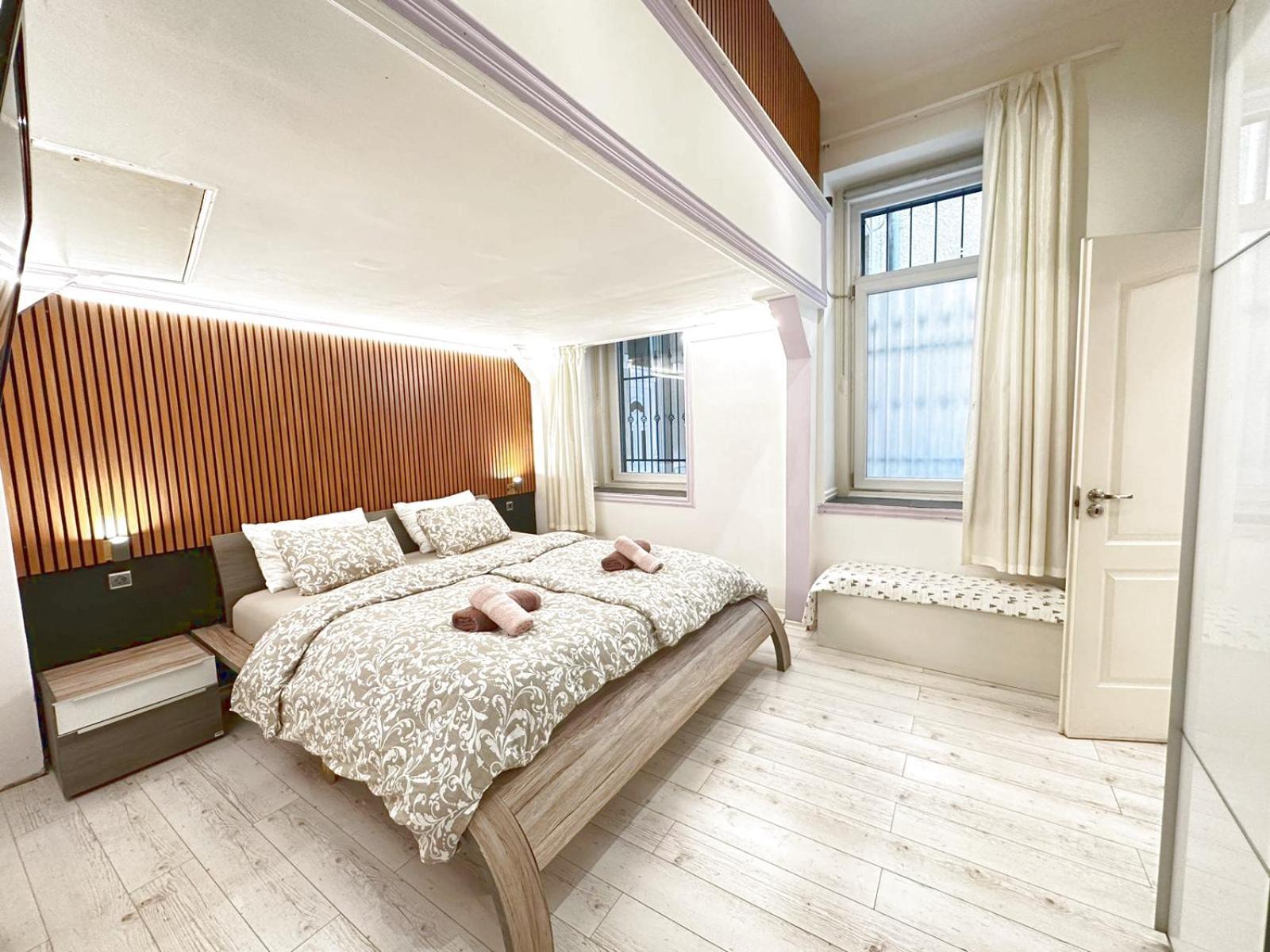 Yes, Yes! Lovely Apartment Good Amenities Budapest Center Exteriér fotografie